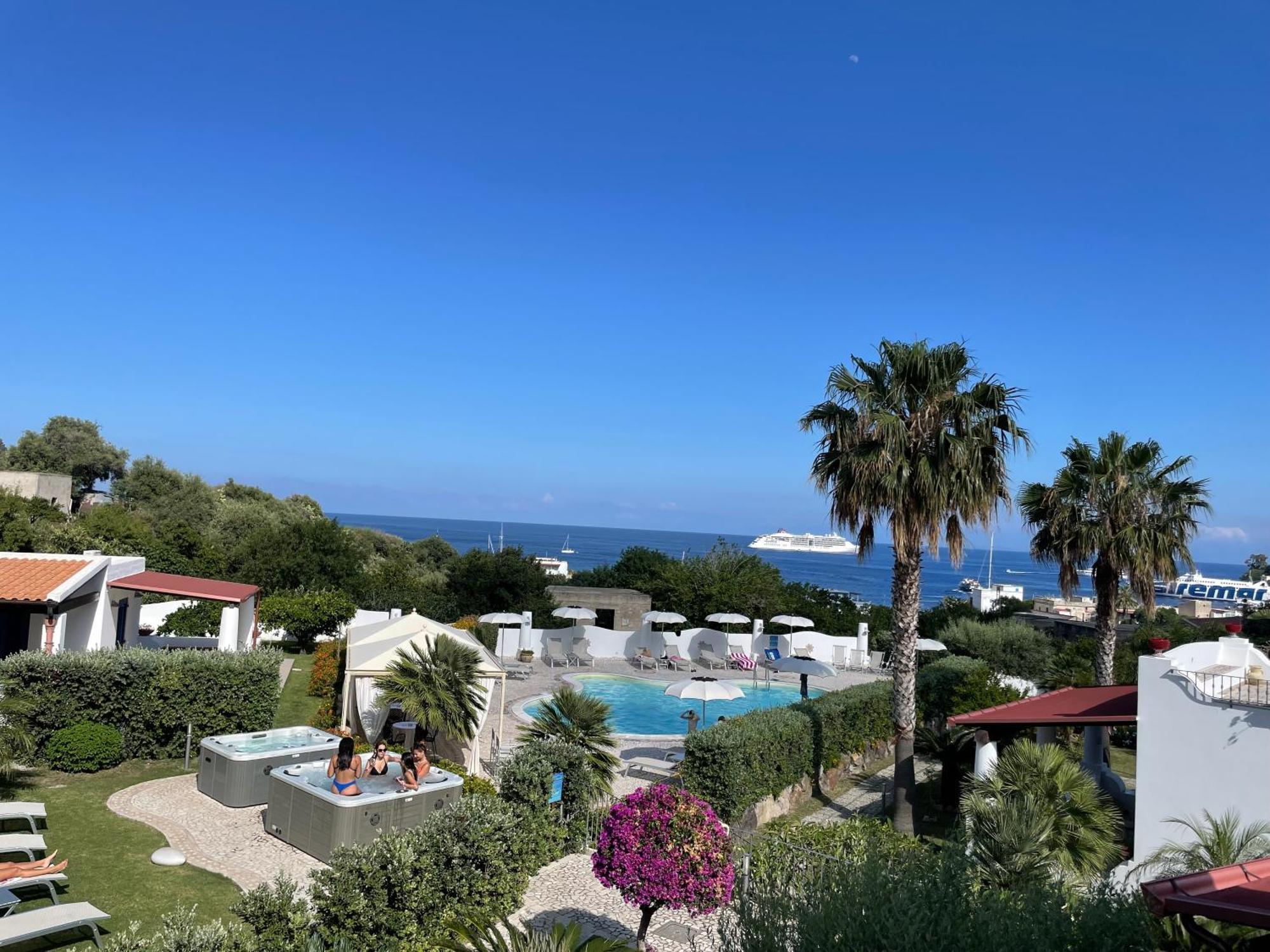 Hotel Bougainville Lipari  Exterior foto